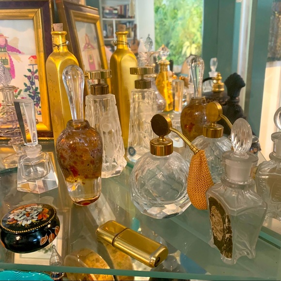 Meet your Posher, Jennifer - Picture 1 of 1